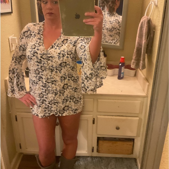 NEW LISTING ‼️FREE PEOPLE Tunic - Picture 7 of 16